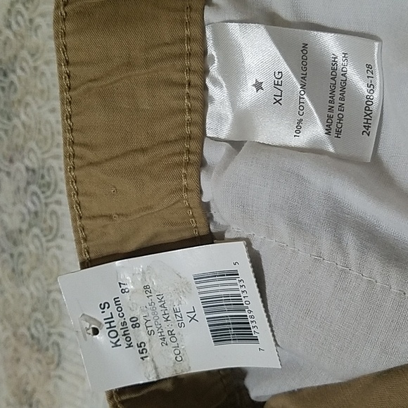 Cargo pants new. Never used, Open to Offers!! - Picture 7 of 7